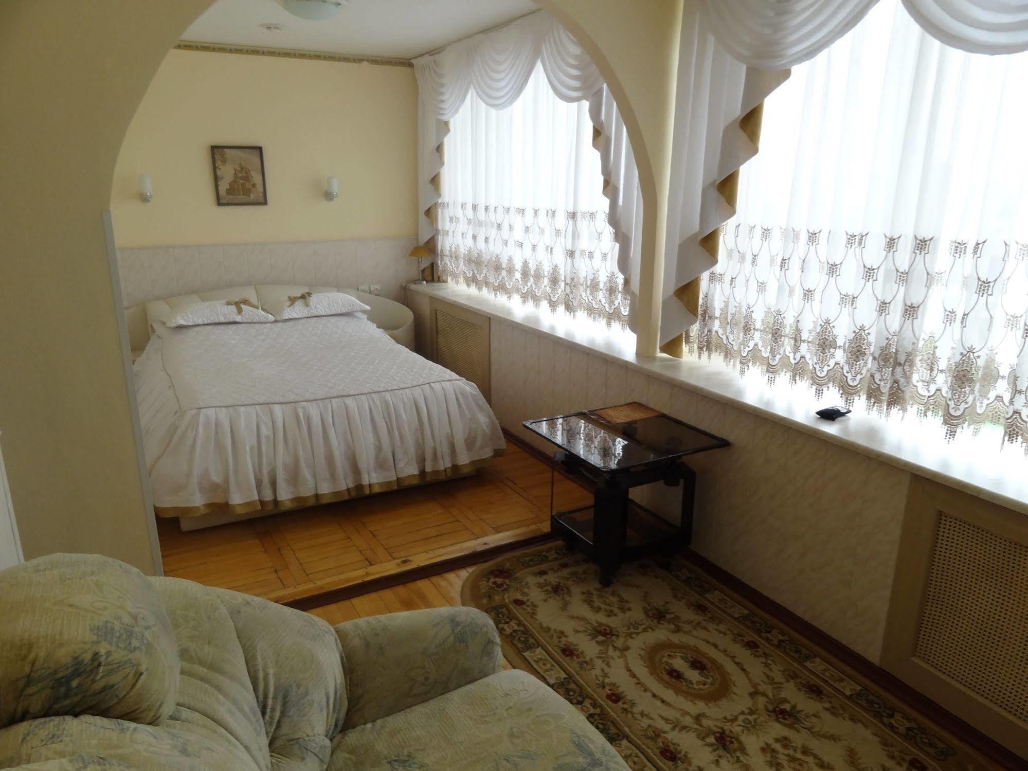Hotel Rizhskaya Pskov Exteriér fotografie